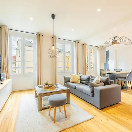 Le Perchoir / F2 De Standing Avec Ecran De Cinema Apartment